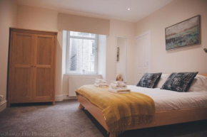 Гостиница Apartment A  Абердин